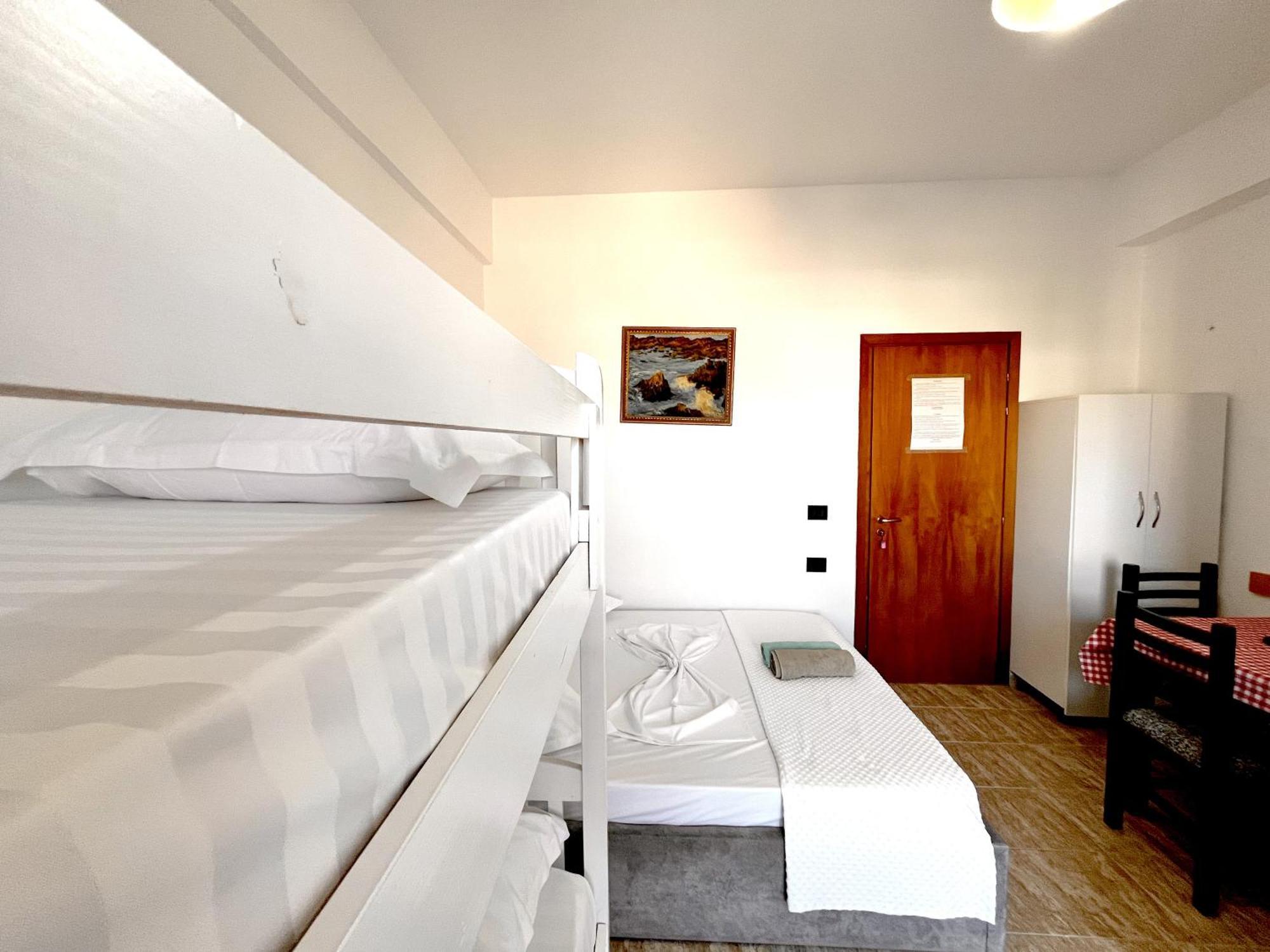 Vila Kam Vlorë Esterno foto