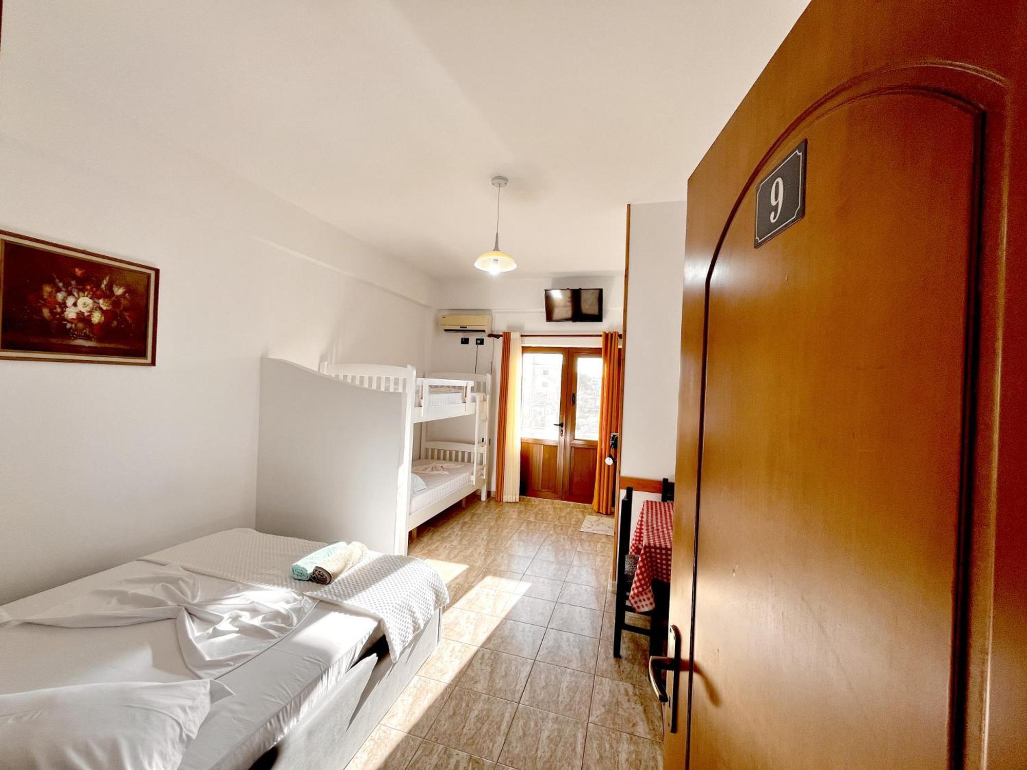Vila Kam Vlorë Esterno foto
